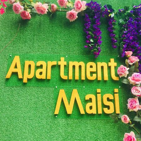 Apartment Maisi バトゥーミ エクステリア 写真