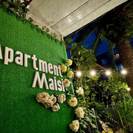 Apartment Maisi バトゥーミ エクステリア 写真