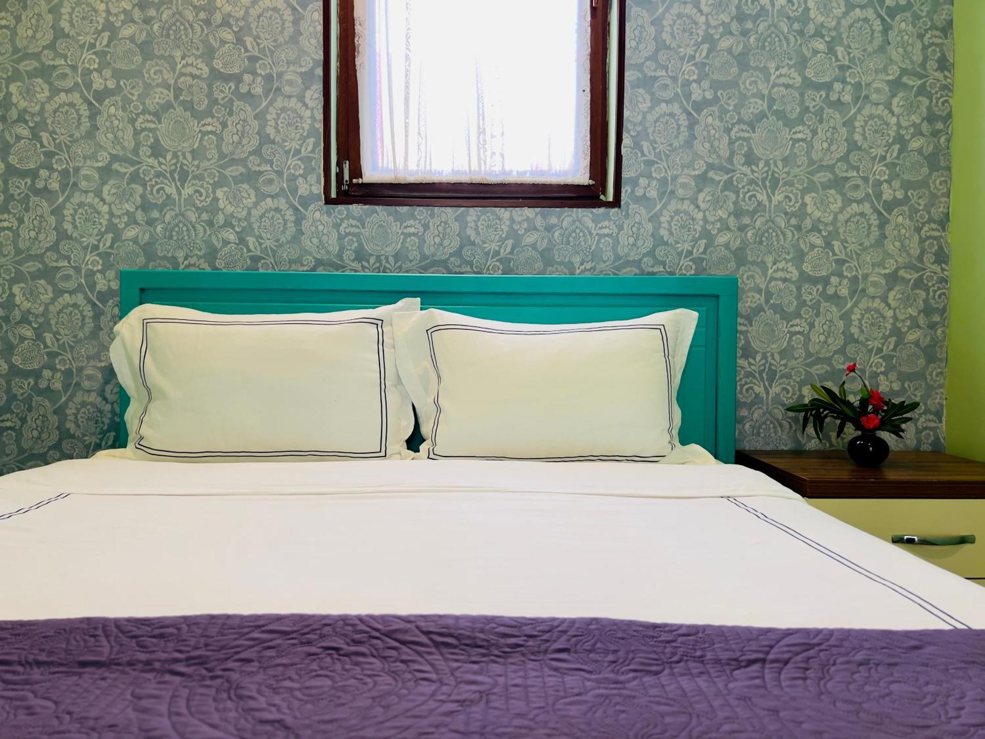 Apartment Maisi バトゥーミ エクステリア 写真